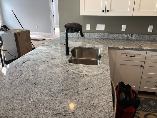 Visconti White Granite protected