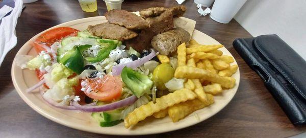 Kibbi Rider with Hommous on Pita Lunch