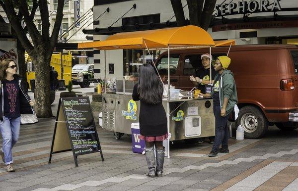 Westlake Park Food Truck Pod