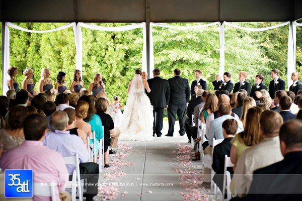 Terrace ceremony at Venue 92