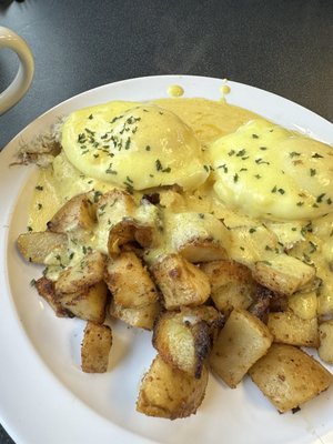 Crab Benedict