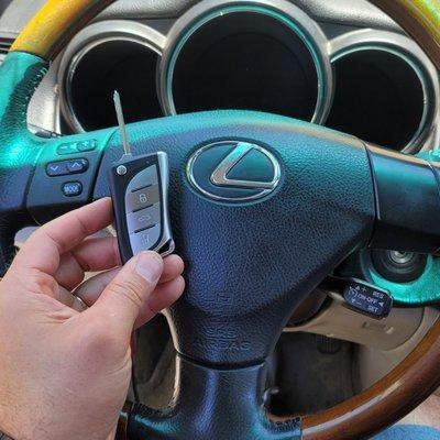 my new lexus key fob super nice.