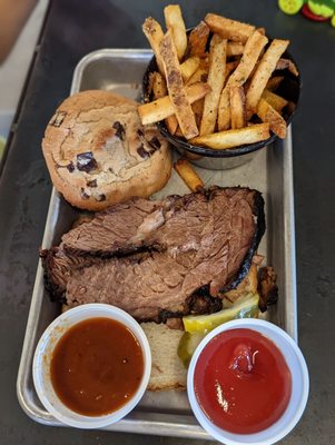 Kids brisket with fries