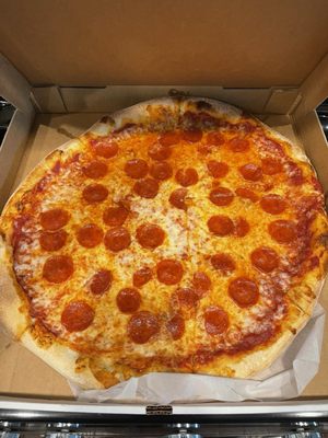 18" Pepperoni