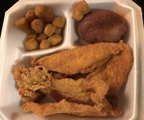 #6: 4 fried fish w/ 6 oysters. Comes with two sides.