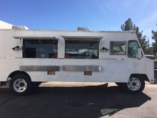 Food truck pre paint