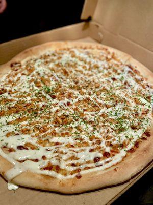 The best buffalo chicken pizza around