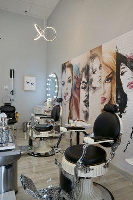 Our highly trained beauticians provide the best service using our luxurious barber chairs!