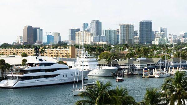 Enjoy and Experience the Venice of America: Boat Tour Fort Lauderdale