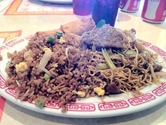 Beef lo mien lunch combo with fried rice.