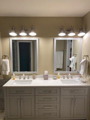 New vanity, faucets and lights. Previously low vanity and Hollywood lights.