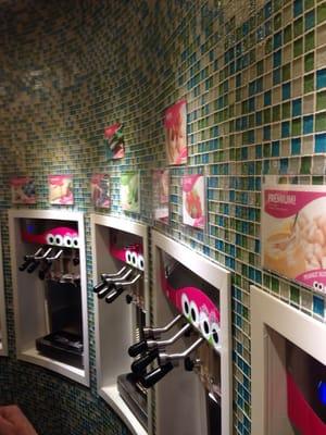 Build your own Frozen Yogurt Sunday! Many flavors to choose from, even specialty No-Sugar-Added, Non-Dairy Flavors & Fat-Free.