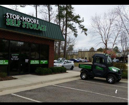 Stor Moore  Self Storage