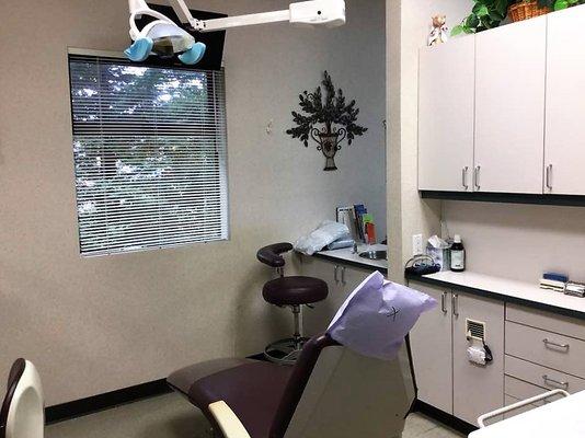 Our Hygienists are often praised for their "light touch'" as well as their thoroughness in scaling and polishing the patient's teeth.