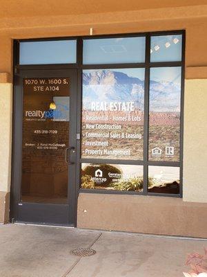 2nd Building on the property, easy access from I15.