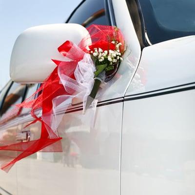 Limo decorated for wedding