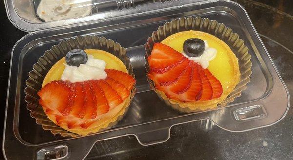 Lemon berry tarts