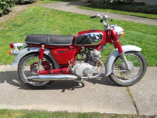 1968 Honda CA175 rescued from the barn. Thanks to some friends in Japan and Thailand, the frozen engine was restored to peak condition.