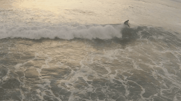 Surfer at El Porto (Manhattan Beach)

(we shoot everything, not just beaches)