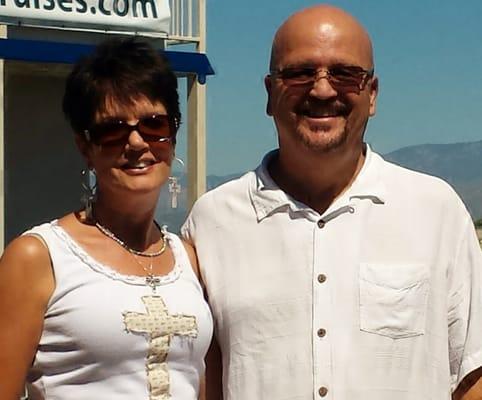 Rev Ken  and wife Lorene  while officiating casual wedding on Lake Pleasant while in Arizona