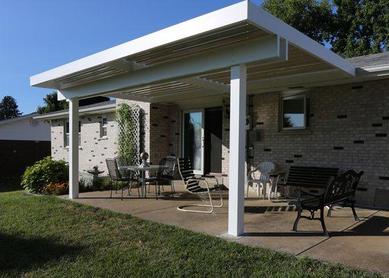 Apollo Louvered Roof Systems