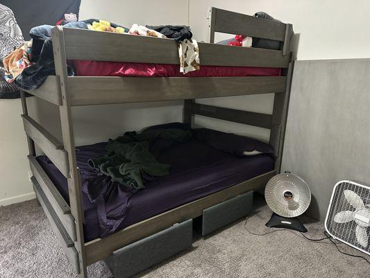 Queen size bunk beds with drawers