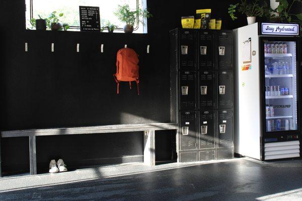 Member lockers & a variety of hydration options for pre, post, and mid-workouts!