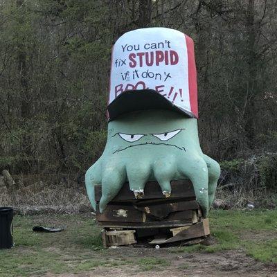 Squidbillies Monument in Elijay, Georgia.