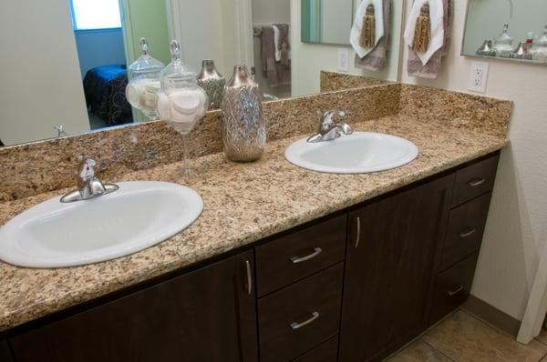 Granite counter tops.