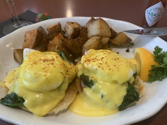 Eggs Benedict