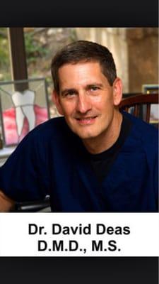 Dr. David Deas has offices in both Kerrville and Boerne,Texas. Dr. Deas has over 25 years experience as a clinical periodontist.