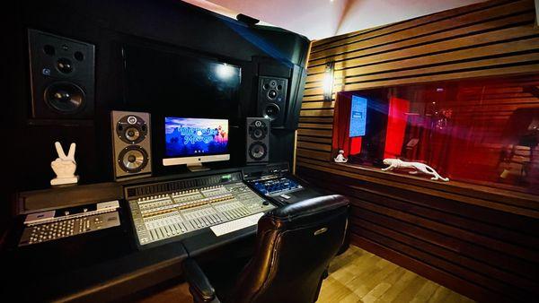 The Room Melrose Recording Studio