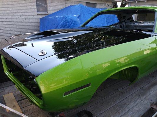 1970 cuda - snakeskin green