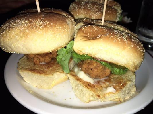 Crispy chicken sliders