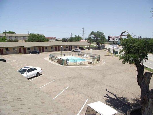 Glen Rose Inn Pool Outdoor