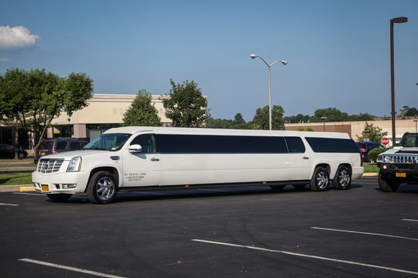 Jet Door Escalade  3 Hour all Inclusive packages Available.