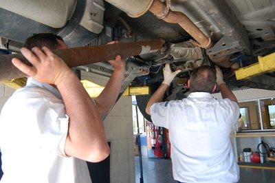 Front & rear axle repair by drivetrain specialists - Downtown Memphis.