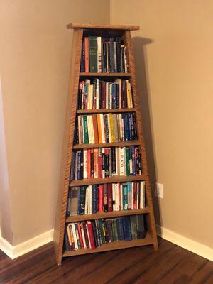 Another custom made bookshelf I made!