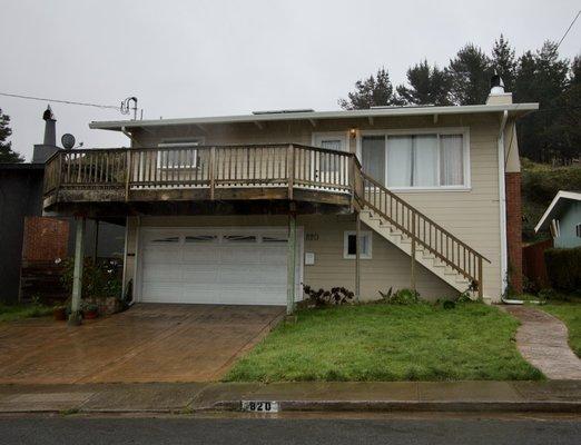 820 Edgemar Ave. Pacifica, CA 94044. RENTED for $3,900.