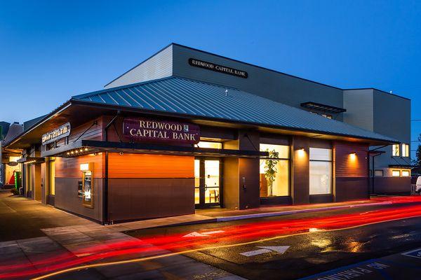 Redwood  Capital Bank - Henderson Center