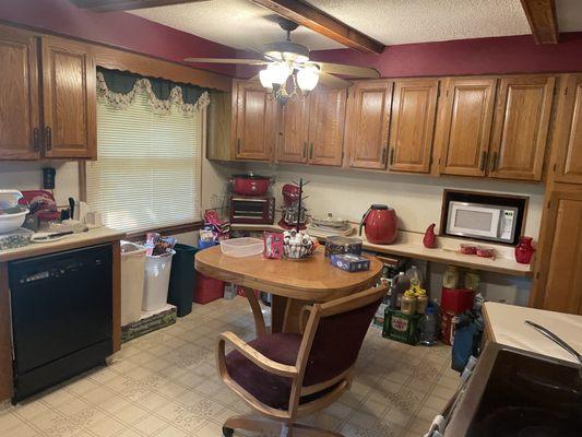 Hoarders kitchen transformed