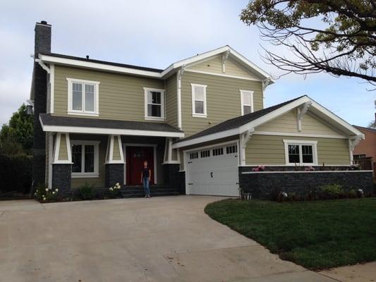 A CA Craftsman home-such a classic style! As a top real estate agent in Mar Vista, George Chung is the realtor to call to buy or sell a home