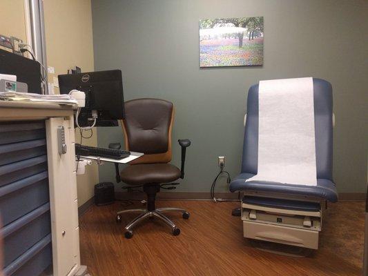 Generic VA exam room fully staffed by VA Healthcare workers. #Veteran