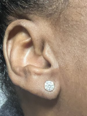 My beautiful diamond earring.