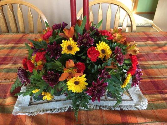 Once again, the Rose Shop has made our Thanksgiving table ever so beautiful!! The quality of the flowers are exceptional.