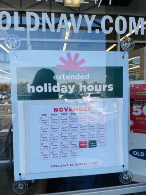 Holiday hours 2022