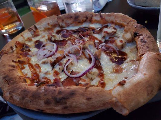 BBQ chicken pizza