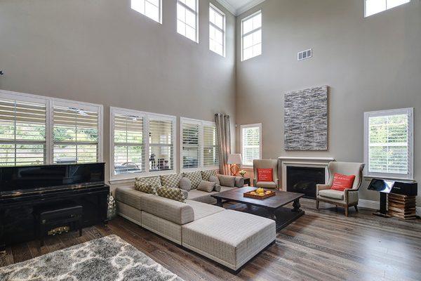 2 Story High Ceiling Living Room