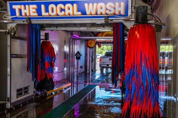 Soft touch tunnel to clean your car!