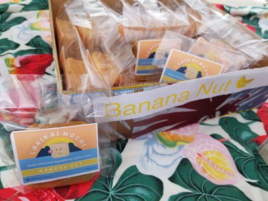 Banana Nut Mochi... sounds yummy!